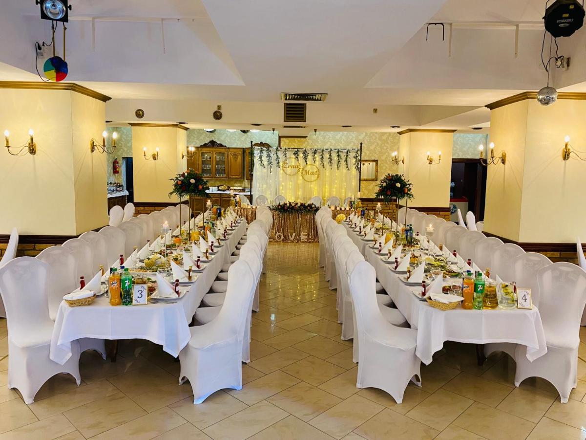 Sala Bankietowa I Pokoje Goscinne Сокулка Екстериор снимка