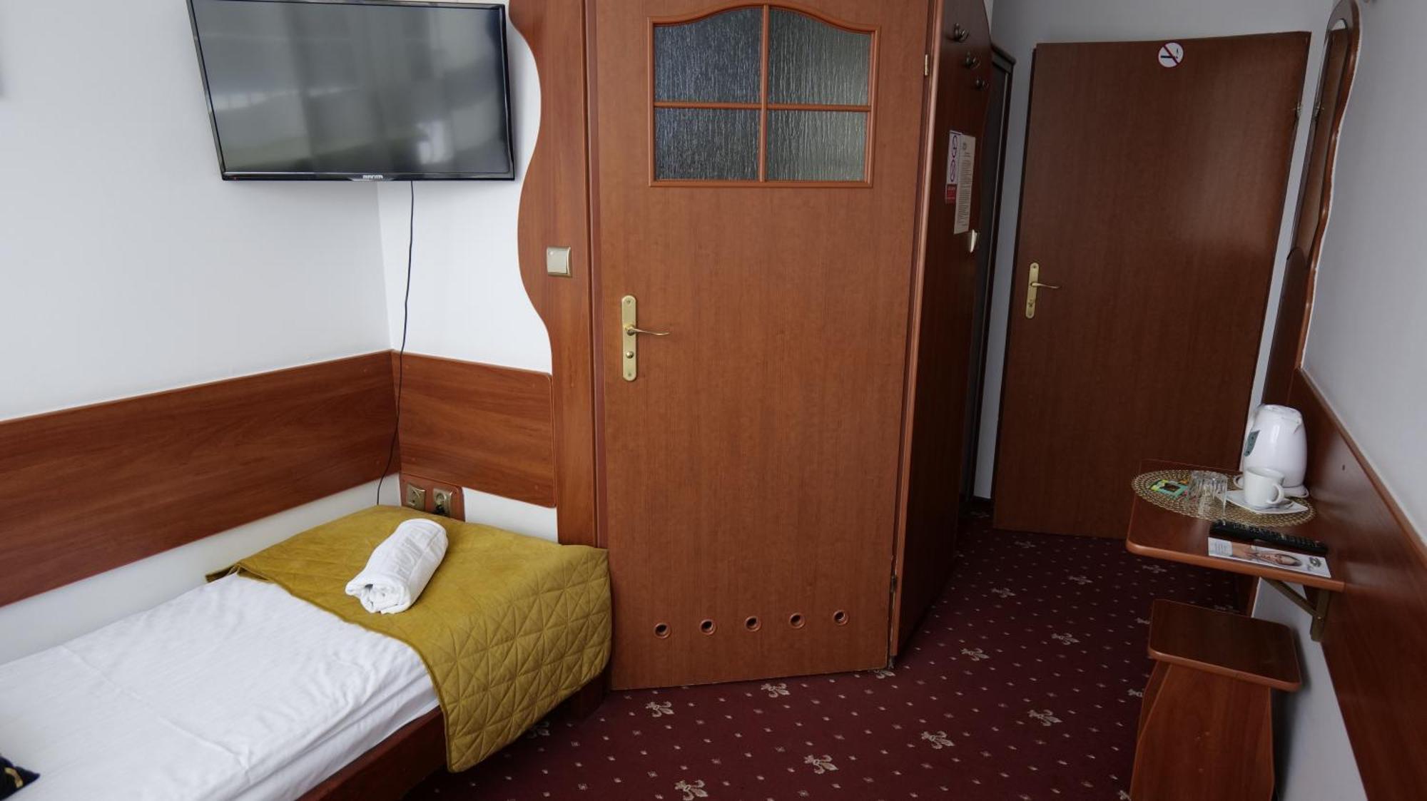 Sala Bankietowa I Pokoje Goscinne Сокулка Екстериор снимка