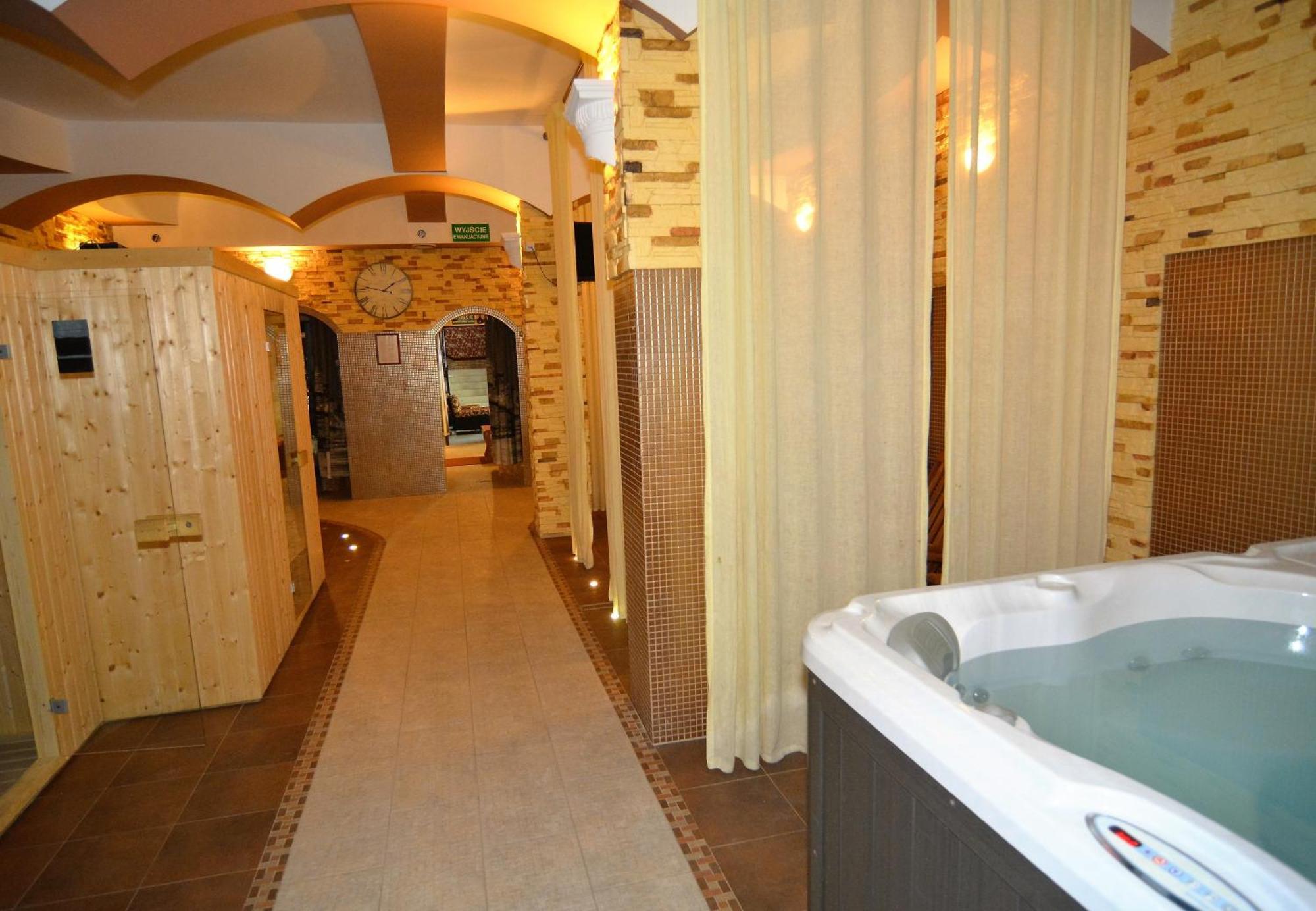 Sala Bankietowa I Pokoje Goscinne Сокулка Екстериор снимка